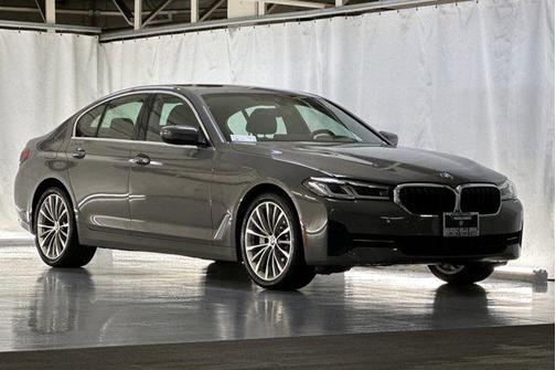 2022 BMW 530 i