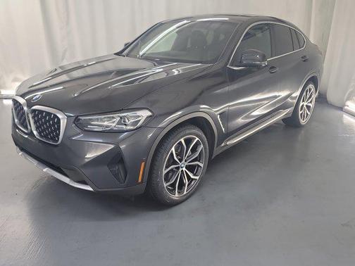 2022 BMW X4 xDrive30i