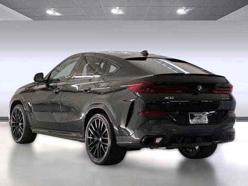2023 BMW X6 xDrive40i