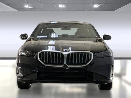 2026 BMW 530 i