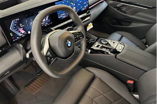 2026 BMW 530 i