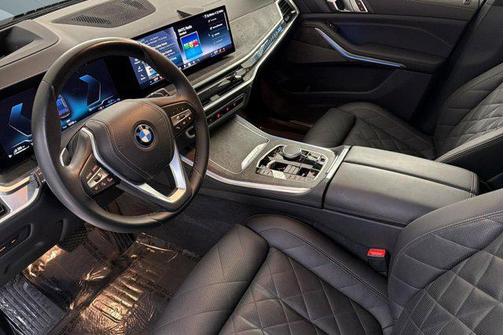 Black Sapphire Metallic 2024 BMW X5 PHEV xDrive50e