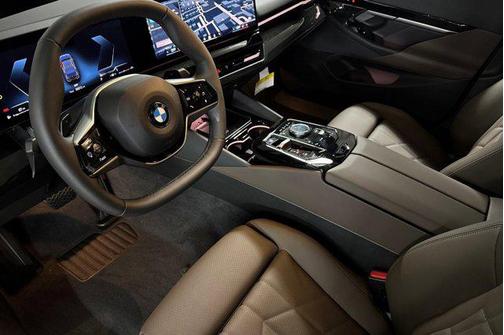 2026 BMW 530 i