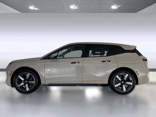 2026 BMW iX xDrive45