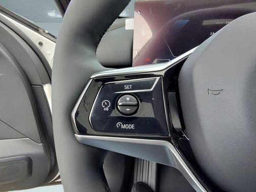 2025 BMW i5 xDrive40