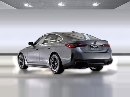 Skyscraper Grey Metallic 2025 BMW i4 Gran Coupe eDrive40