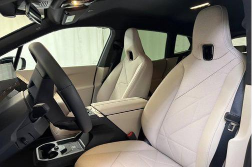 2026 BMW iX xDrive45