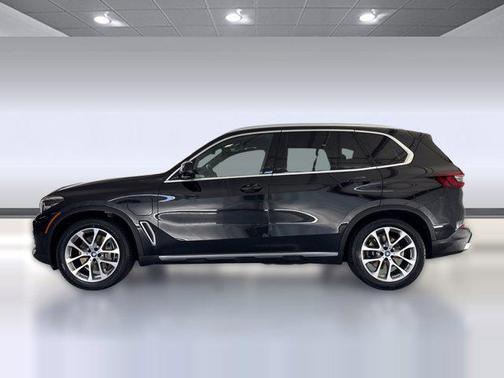 2023 BMW X5 PHEV xDrive45e