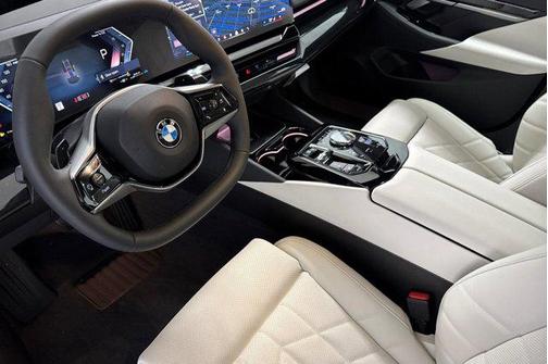 2026 BMW 530 530i