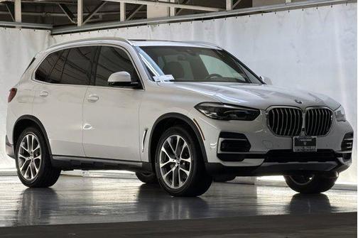 2023 BMW X5 xDrive40i