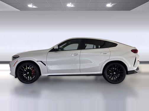 2023 BMW X6 xDrive40i