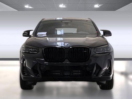 2025 BMW X4 M40i