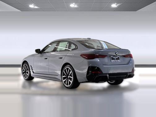Brooklyn Grey Metallic 2026 BMW i4 Gran Coupe eDrive40