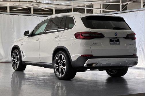 2023 BMW X5 PHEV xDrive45e