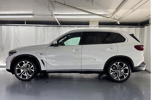 2023 BMW X5 PHEV xDrive45e