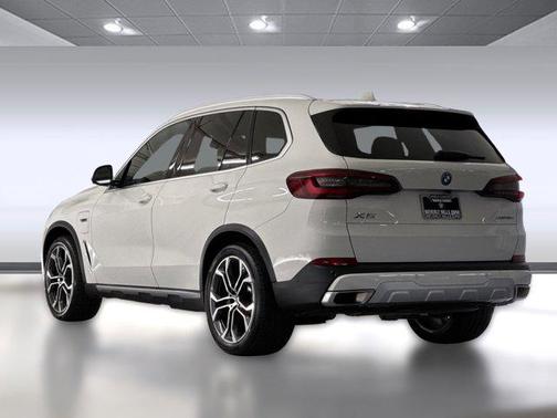 2023 BMW X5 PHEV xDrive45e
