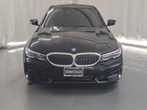 2022 BMW 330 330i