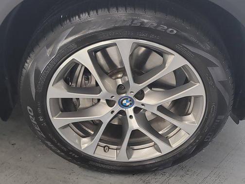 2022 BMW X5 PHEV xDrive45e