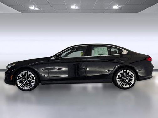 2026 BMW 530 i
