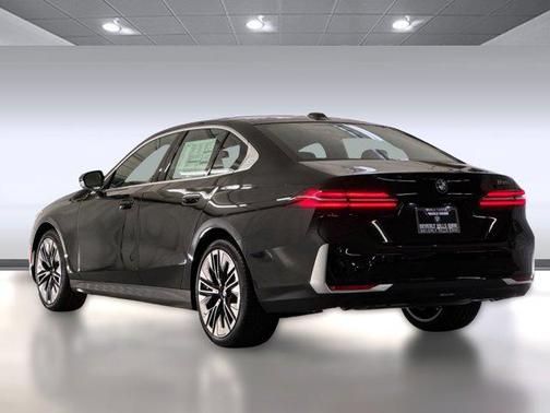 2026 BMW 530 i