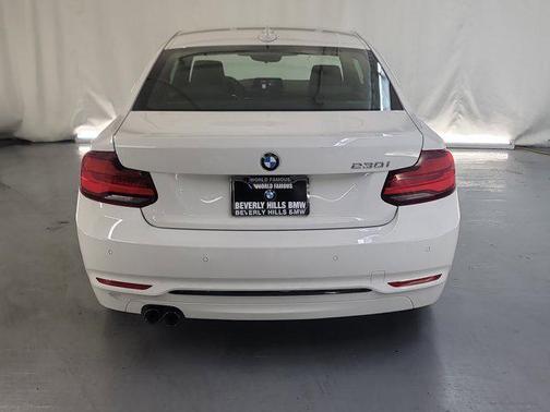 2021 BMW 230 230i