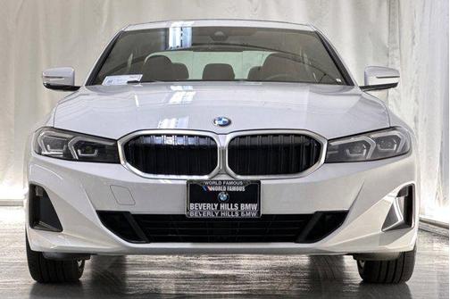 2023 BMW 330 330i