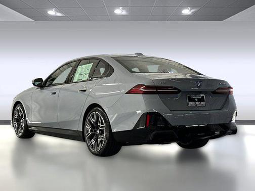 2026 BMW i5 xDrive40