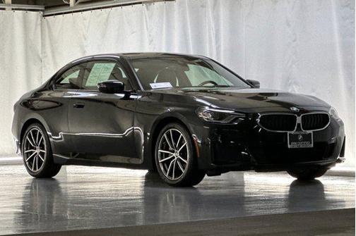 2023 BMW 230 i