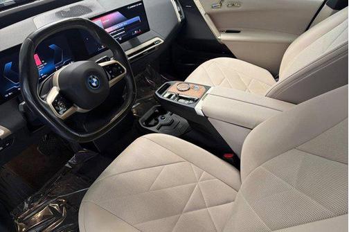2023 BMW iX xDrive50