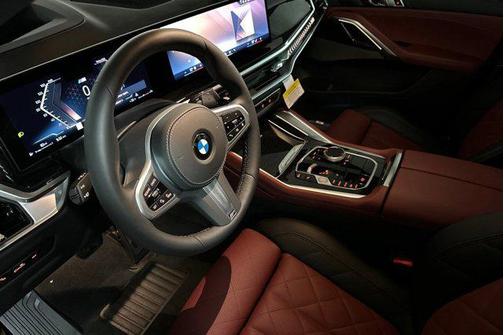 2026 BMW X6 xDrive40i