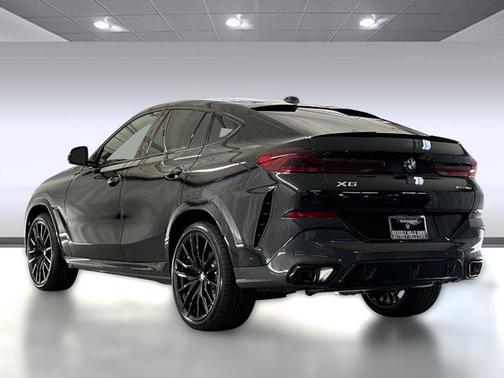 2026 BMW X6 xDrive40i