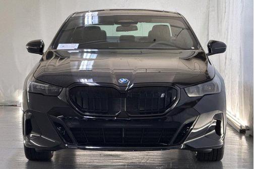 2026 BMW i5 xDrive40