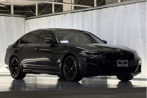 2023 BMW 530 i