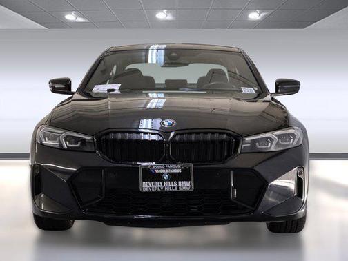 2023 BMW 330 330i