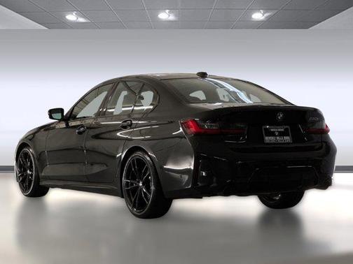 2023 BMW 330 330i