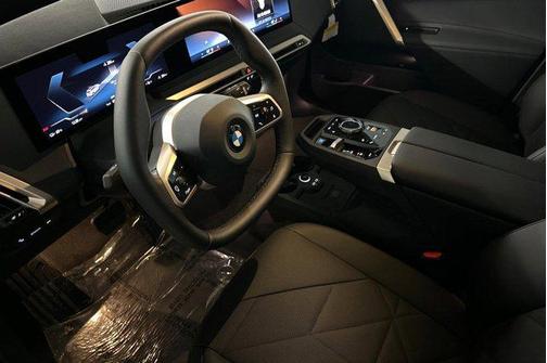 2026 BMW iX xDrive45
