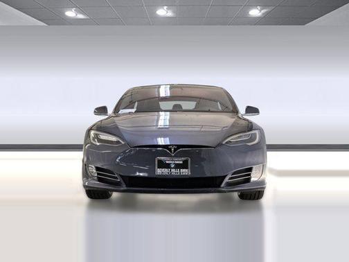 2018 Tesla Model S 75D