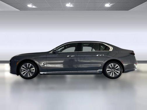 2025 BMW i7 eDrive50
