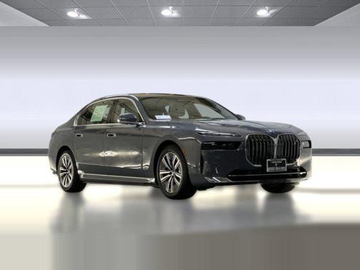 2025 BMW i7 eDrive50