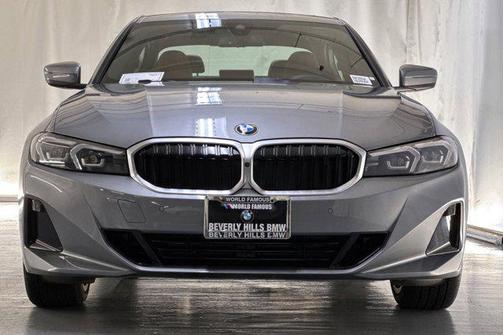 2025 BMW 330 330i Sedan