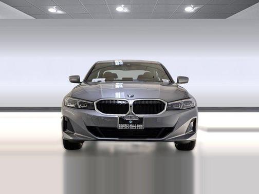 2025 BMW 330 330i Sedan