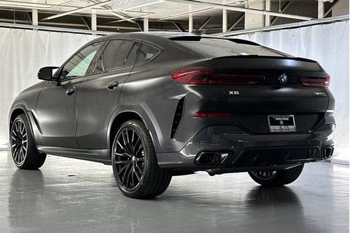 2026 BMW X6 M60i