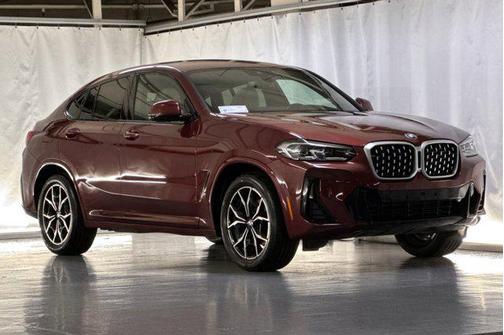2023 BMW X4 xDrive30i