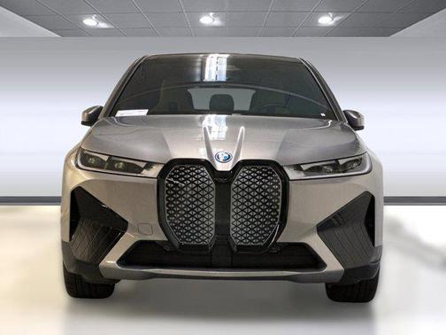 2025 BMW iX xDrive50