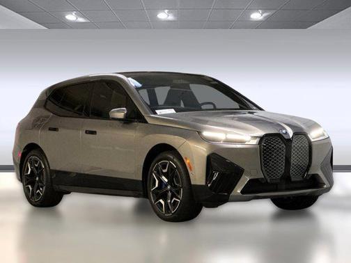 2025 BMW iX xDrive50