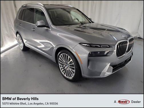 2025 BMW X7 xDrive40i