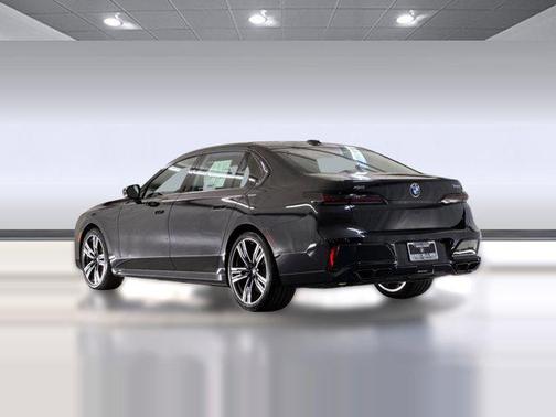 Black Sapphire Metallic 2025 BMW 760 xDrive