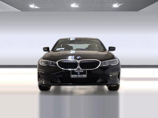 2020 BMW 330 330i