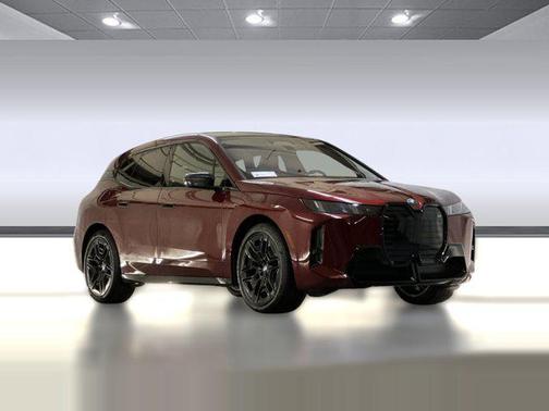 2026 BMW iX M70