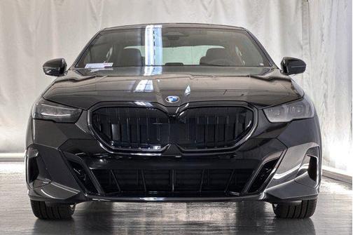 2026 BMW 530 i